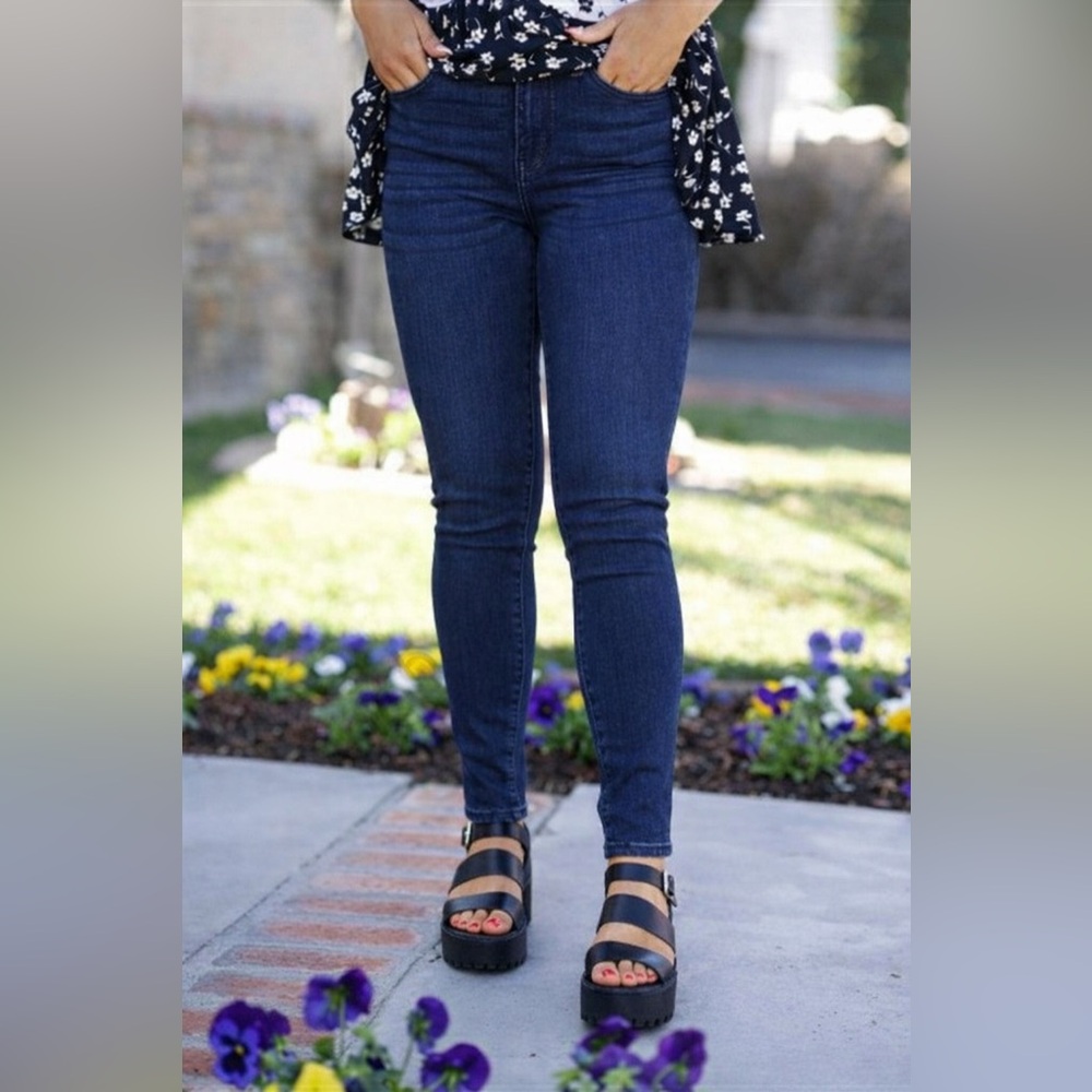 Judy Blue High Rise Dark Wash Skinny Jeans 8813 size 14w